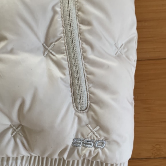 White Down The North Face jacket with Hood - Picture 2 of 13